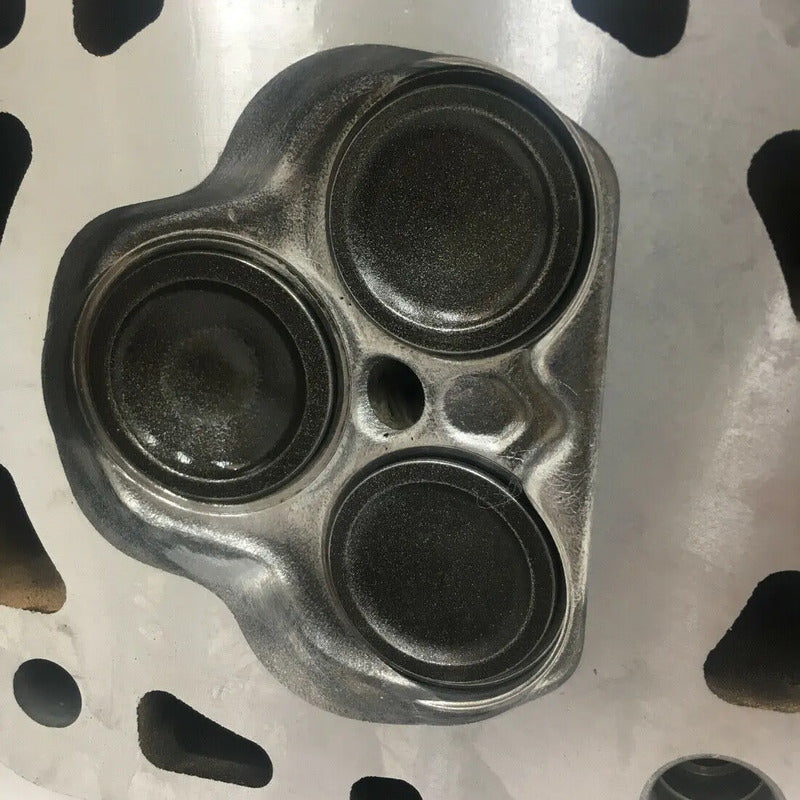 Cabeza De Motor Derecha Ford 5.4 L De 3 Valvulas Original