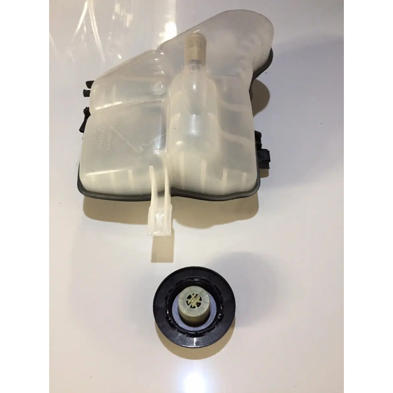 Deposito Agua Ford 6.0 L Diesel Power Stoke Nuevo 03 A 07