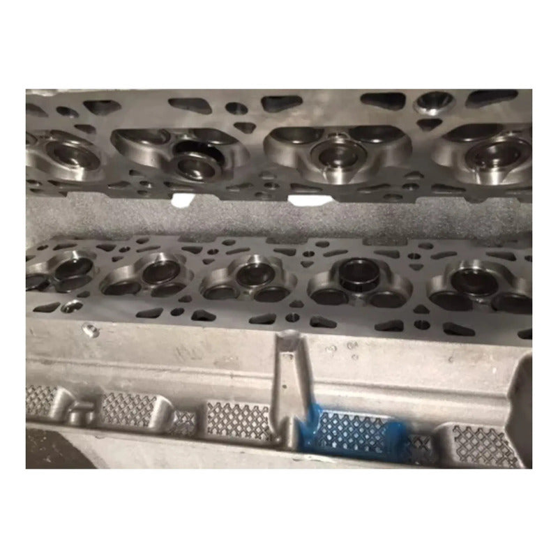 Juego De Cabeza De Motor Ford 6.8 30 Valvulas Completas  Oem