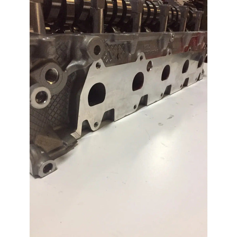 Cabeza De Motor Ford 6.8 L 3v F450 F550 Completa Nueva Oem